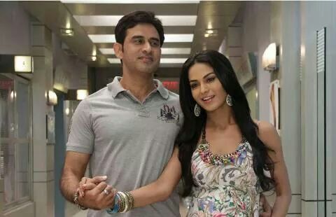 RAJIV ANAND & VEENA MALIK (Mumbai 125 km)
