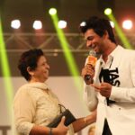 Sunil Grover with his mom when recived an award