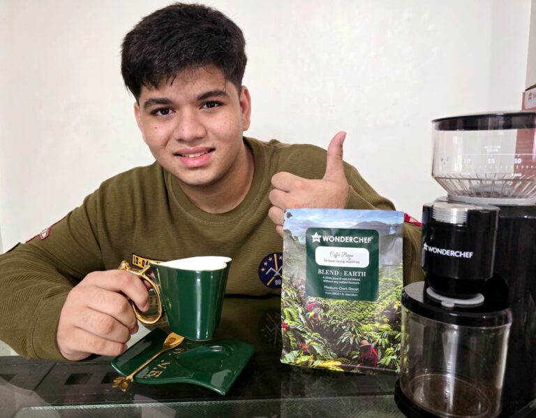 jeehan-endorsing-wonderchefs-coffee-grinder-and-blend-earth-coffee
