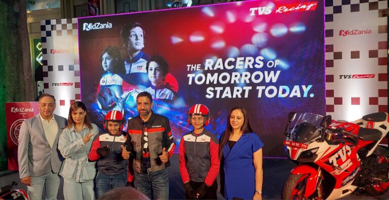 prerna-uppal-cpo-kidzania-and-vimal-sumbly-head-business-tvs-motors-at-the-launch-of-indias-first-ever-racing-experience-at-kidzania-mumbai