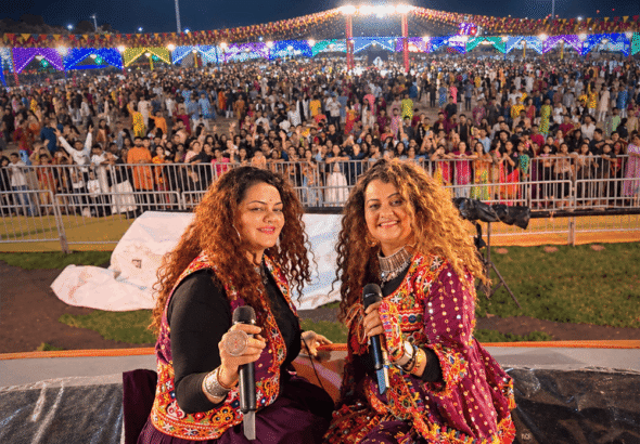 Divya Raas Navratri 2026 poster — 10 days of Garba and Dandiya at Inorbit Mall, Malad, Mumbai, 11th to 20th October 2026, featuring singer duo PreetyPinky